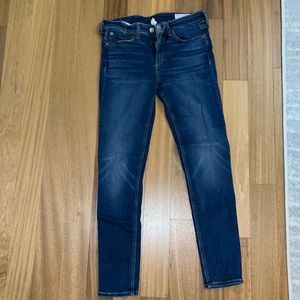 Rag and Bone sz 28 skinny leg stretchy jeans